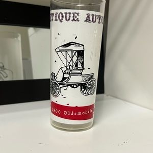 Vintage automobile antique autos “1900 Oldsmobile” Frosted Drinking Glass Car